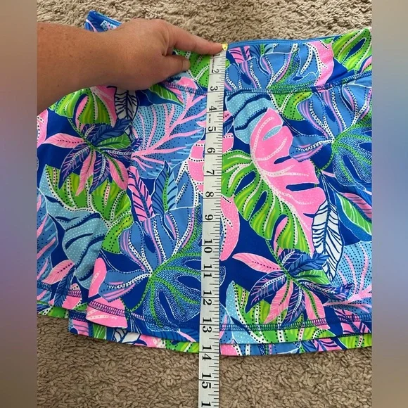 Lilly Pulitzer Blue Beleaf In Yourself AILA LUXLETIC SKORT Size M - Picture 10 of 10